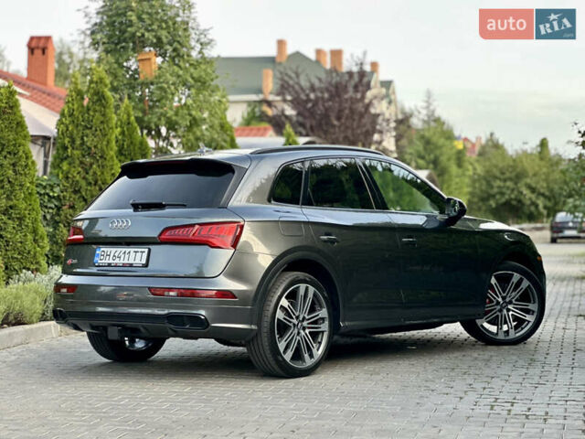 Серый Ауди SQ5, объемом двигателя 3 л и пробегом 106 тыс. км за 39999 $, фото 7 на Automoto.ua
