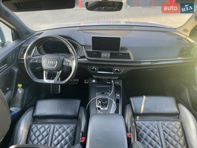 Серый Ауди SQ5, объемом двигателя 3 л и пробегом 108 тыс. км за 37000 $, фото 6 на Automoto.ua