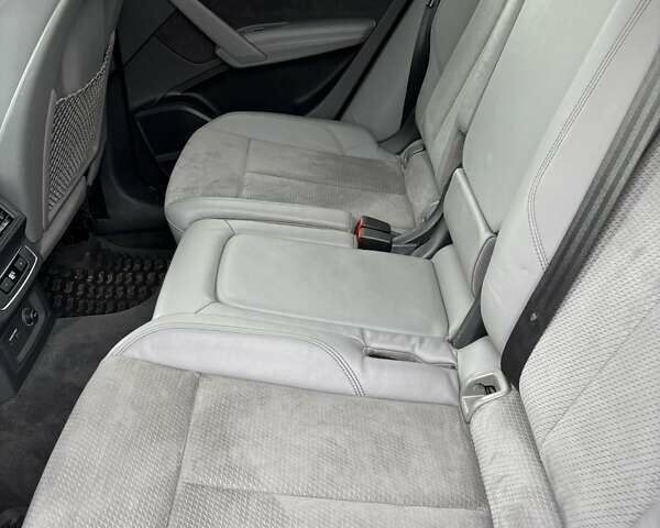 Серый Ауди SQ5, объемом двигателя 3 л и пробегом 88 тыс. км за 42000 $, фото 12 на Automoto.ua