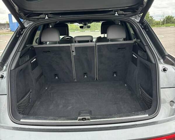 Серый Ауди SQ5, объемом двигателя 3 л и пробегом 88 тыс. км за 42000 $, фото 13 на Automoto.ua