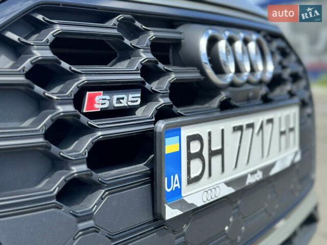 Серый Ауди SQ5, объемом двигателя 3 л и пробегом 80 тыс. км за 45600 $, фото 7 на Automoto.ua