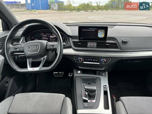 Серый Ауди SQ5, объемом двигателя 3 л и пробегом 88 тыс. км за 42000 $, фото 6 на Automoto.ua