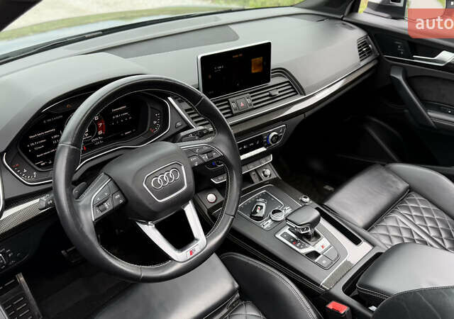 Серый Ауди SQ5, объемом двигателя 3 л и пробегом 73 тыс. км за 30500 $, фото 7 на Automoto.ua