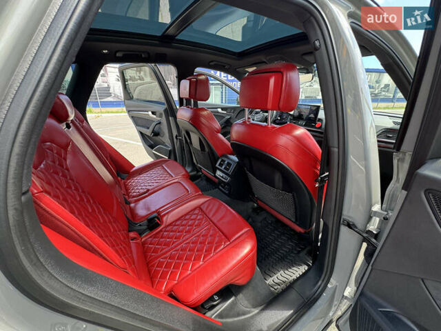 Серый Ауди SQ5, объемом двигателя 3 л и пробегом 80 тыс. км за 45600 $, фото 11 на Automoto.ua