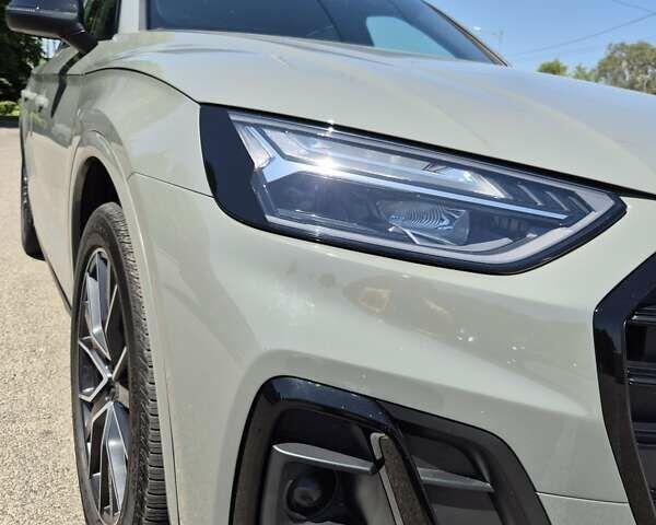 Сірий Ауді SQ5, об'ємом двигуна 3 л та пробігом 73 тис. км за 46000 $, фото 19 на Automoto.ua
