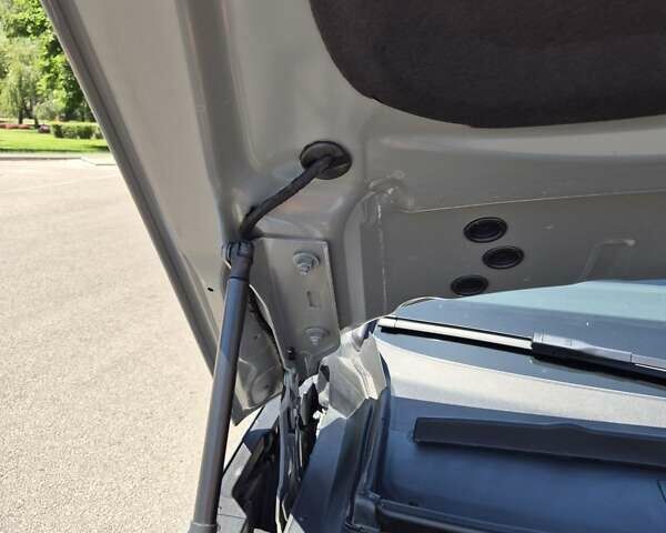 Сірий Ауді SQ5, об'ємом двигуна 3 л та пробігом 73 тис. км за 46000 $, фото 36 на Automoto.ua