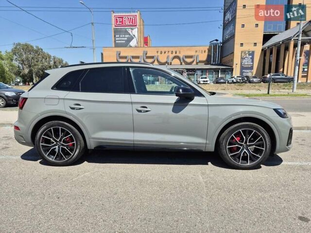 Сірий Ауді SQ5, об'ємом двигуна 3 л та пробігом 73 тис. км за 46000 $, фото 6 на Automoto.ua