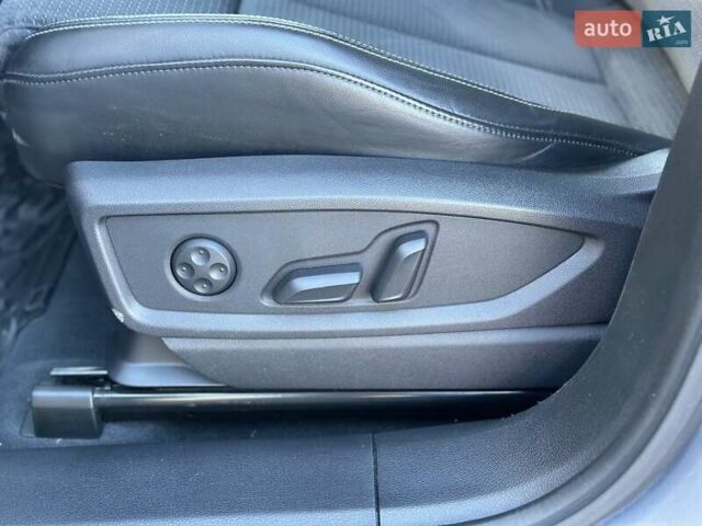 Серый Ауди SQ5, объемом двигателя 3 л и пробегом 18 тыс. км за 35900 $, фото 34 на Automoto.ua