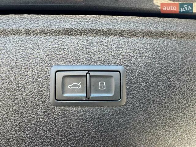Серый Ауди SQ5, объемом двигателя 2 л и пробегом 63 тыс. км за 40500 $, фото 14 на Automoto.ua