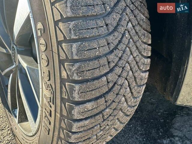 Серый Ауди SQ5, объемом двигателя 2 л и пробегом 63 тыс. км за 40500 $, фото 10 на Automoto.ua