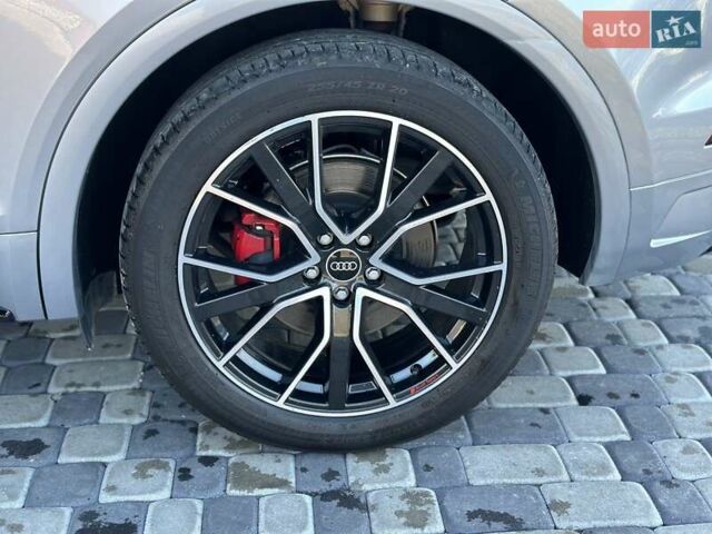 Серый Ауди SQ5, объемом двигателя 3 л и пробегом 18 тыс. км за 35900 $, фото 65 на Automoto.ua