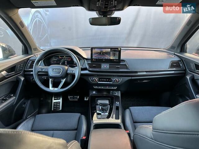 Серый Ауди SQ5, объемом двигателя 3 л и пробегом 18 тыс. км за 36500 $, фото 70 на Automoto.ua