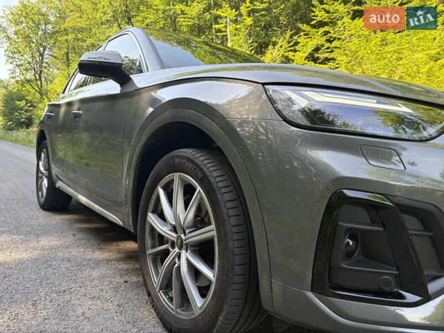 Серый Ауди SQ5, объемом двигателя 3 л и пробегом 56 тыс. км за 43000 $, фото 4 на Automoto.ua