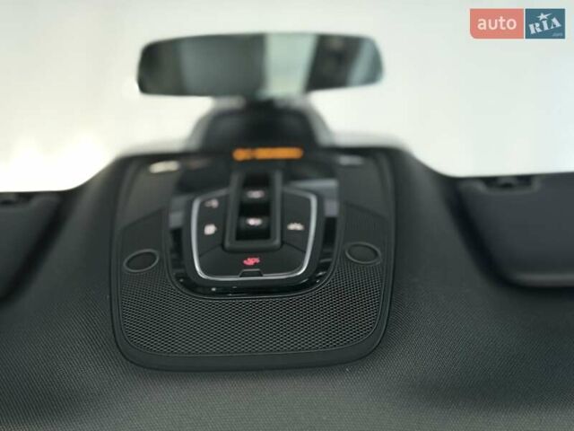 Сірий Ауді SQ5, об'ємом двигуна 3 л та пробігом 18 тис. км за 35500 $, фото 62 на Automoto.ua