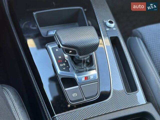 Серый Ауди SQ5, объемом двигателя 3 л и пробегом 18 тыс. км за 35900 $, фото 51 на Automoto.ua