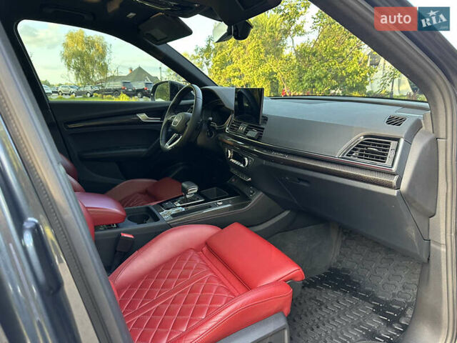 Серый Ауди SQ5, объемом двигателя 3 л и пробегом 48 тыс. км за 52999 $, фото 20 на Automoto.ua