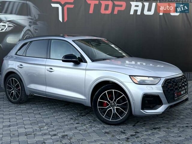 Сірий Ауді SQ5, об'ємом двигуна 3 л та пробігом 18 тис. км за 35500 $, фото 7 на Automoto.ua