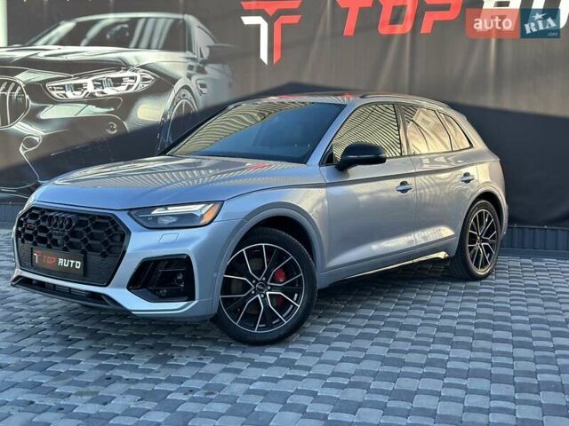 Серый Ауди SQ5, объемом двигателя 3 л и пробегом 18 тыс. км за 35900 $, фото 2 на Automoto.ua
