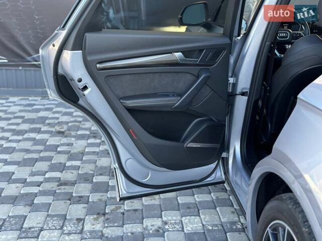 Серый Ауди SQ5, объемом двигателя 3 л и пробегом 18 тыс. км за 35900 $, фото 86 на Automoto.ua