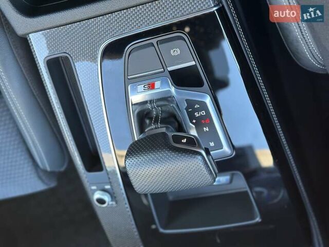 Серый Ауди SQ5, объемом двигателя 3 л и пробегом 18 тыс. км за 36500 $, фото 66 на Automoto.ua