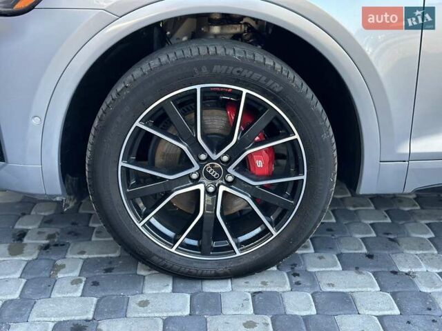 Серый Ауди SQ5, объемом двигателя 3 л и пробегом 18 тыс. км за 35900 $, фото 67 на Automoto.ua