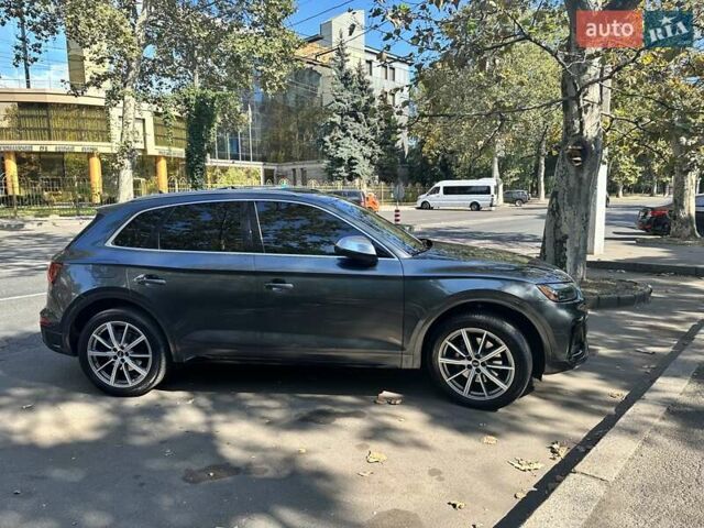 Серый Ауди SQ5, объемом двигателя 3 л и пробегом 10 тыс. км за 49999 $, фото 1 на Automoto.ua
