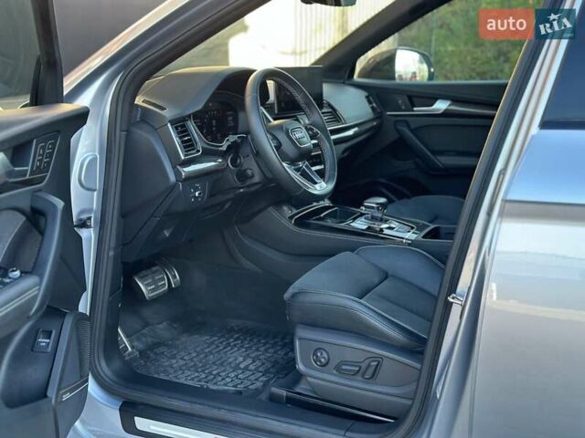 Серый Ауди SQ5, объемом двигателя 3 л и пробегом 18 тыс. км за 35900 $, фото 31 на Automoto.ua