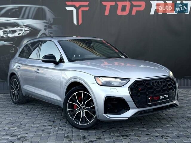 Сірий Ауді SQ5, об'ємом двигуна 3 л та пробігом 18 тис. км за 35500 $, фото 12 на Automoto.ua