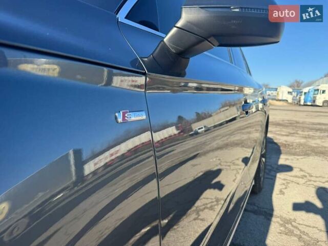 Серый Ауди SQ5, объемом двигателя 2 л и пробегом 63 тыс. км за 40500 $, фото 3 на Automoto.ua