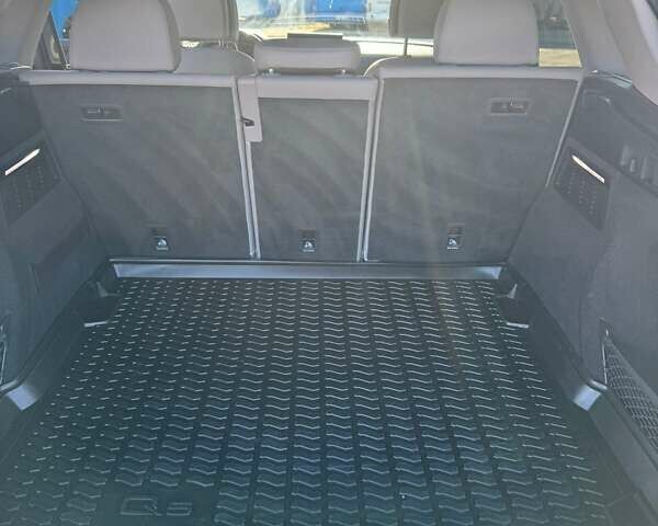 Серый Ауди SQ5, объемом двигателя 2 л и пробегом 63 тыс. км за 40500 $, фото 16 на Automoto.ua