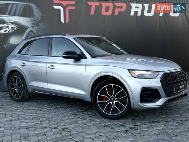 Сірий Ауді SQ5, об'ємом двигуна 3 л та пробігом 18 тис. км за 35500 $, фото 8 на Automoto.ua