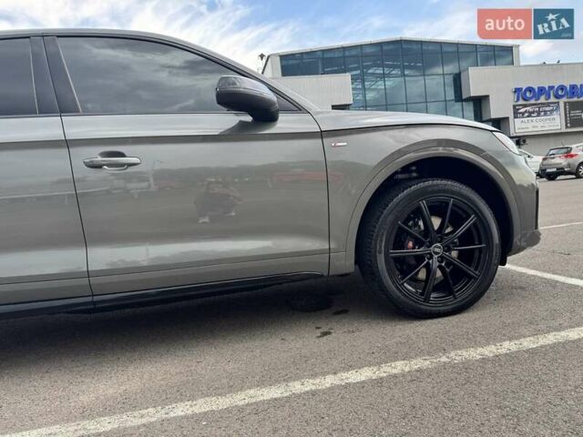 Сірий Ауді SQ5, об'ємом двигуна 3 л та пробігом 36 тис. км за 47700 $, фото 24 на Automoto.ua