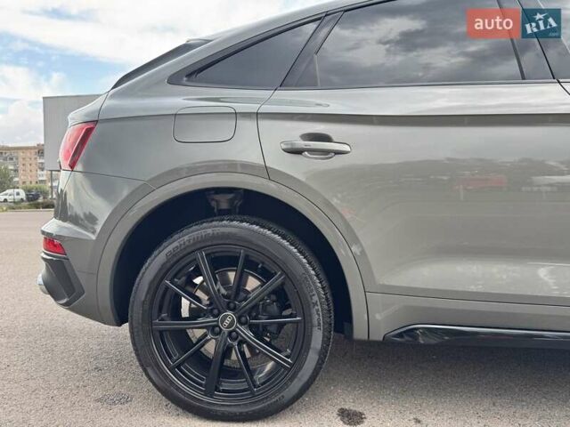 Сірий Ауді SQ5, об'ємом двигуна 3 л та пробігом 36 тис. км за 47700 $, фото 23 на Automoto.ua