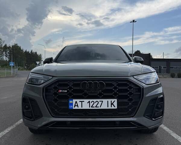 Сірий Ауді SQ5, об'ємом двигуна 3 л та пробігом 36 тис. км за 47700 $, фото 2 на Automoto.ua