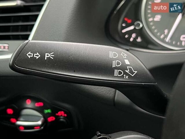 Ауді SQ5 2015 у Києві на Automoto.ua Синій Ауді SQ5, об'ємом двигуна 3 л та пробігом 166 тис. км за 19500 $, фото 21 на Automoto.ua