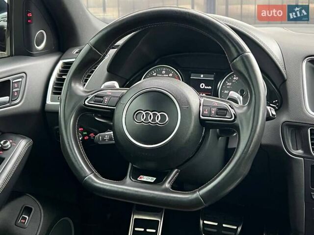 Ауді SQ5 2015 у Києві на Automoto.ua Синій Ауді SQ5, об'ємом двигуна 3 л та пробігом 166 тис. км за 19500 $, фото 14 на Automoto.ua