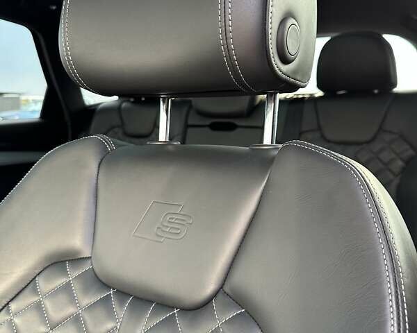 Синий Ауди SQ5, объемом двигателя 3 л и пробегом 120 тыс. км за 30800 $, фото 22 на Automoto.ua