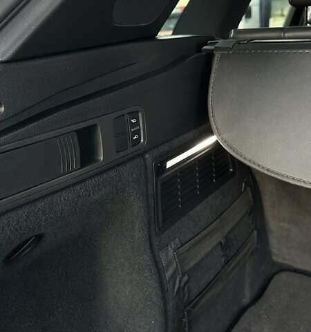 Синій Ауді SQ5, об'ємом двигуна 3 л та пробігом 150 тис. км за 27800 $, фото 23 на Automoto.ua