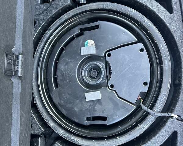 Синий Ауди SQ5, объемом двигателя 3 л и пробегом 171 тыс. км за 34500 $, фото 87 на Automoto.ua