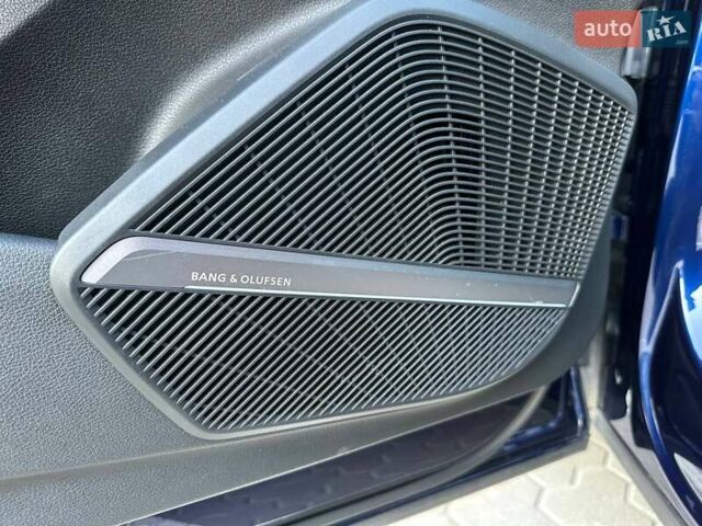 Синій Ауді SQ5, об'ємом двигуна 3 л та пробігом 127 тис. км за 32000 $, фото 16 на Automoto.ua