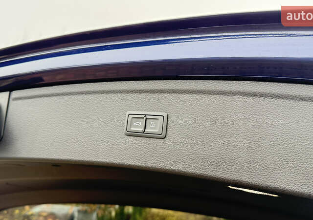 Синий Ауди SQ5, объемом двигателя 3 л и пробегом 196 тыс. км за 29000 $, фото 18 на Automoto.ua