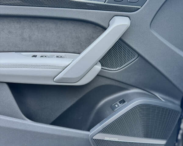 Синий Ауди SQ5, объемом двигателя 3 л и пробегом 192 тыс. км за 28900 $, фото 16 на Automoto.ua