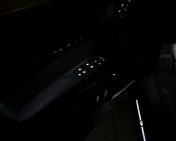 Синій Ауді SQ5, об'ємом двигуна 3 л та пробігом 140 тис. км за 31000 $, фото 43 на Automoto.ua