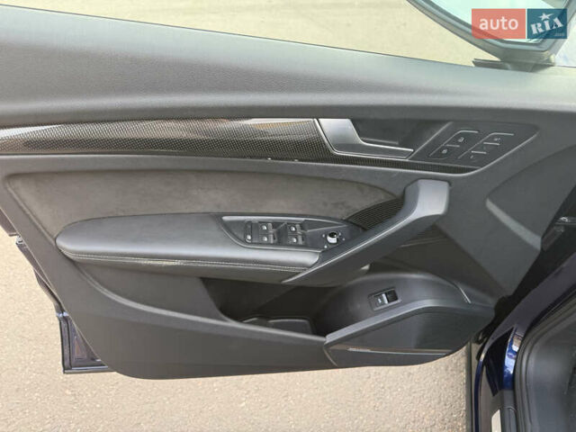 Синій Ауді SQ5, об'ємом двигуна 3 л та пробігом 177 тис. км за 30000 $, фото 9 на Automoto.ua