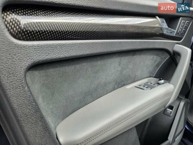 Синій Ауді SQ5, об'ємом двигуна 3 л та пробігом 91 тис. км за 29500 $, фото 24 на Automoto.ua