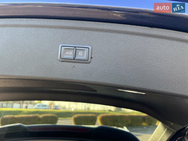 Синій Ауді SQ5, об'ємом двигуна 3 л та пробігом 140 тис. км за 31000 $, фото 15 на Automoto.ua