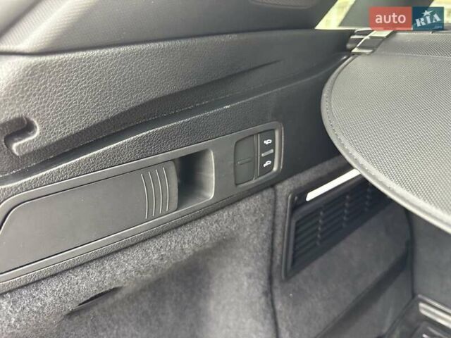 Синій Ауді SQ5, об'ємом двигуна 3 л та пробігом 25 тис. км за 39000 $, фото 16 на Automoto.ua