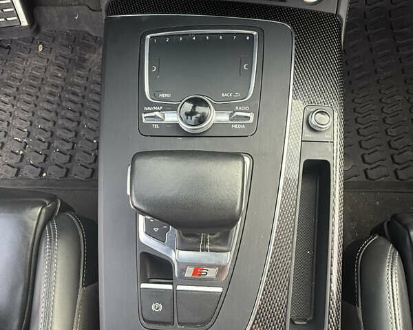 Синій Ауді SQ5, об'ємом двигуна 3 л та пробігом 177 тис. км за 30000 $, фото 15 на Automoto.ua