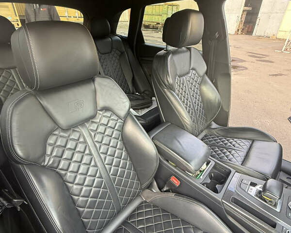Синій Ауді SQ5, об'ємом двигуна 3 л та пробігом 177 тис. км за 30000 $, фото 16 на Automoto.ua