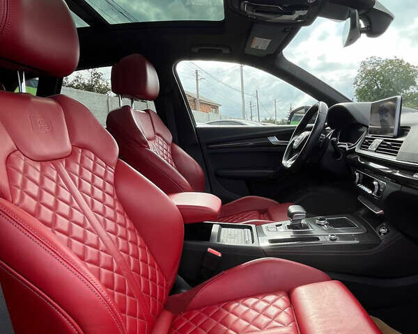 Синий Ауди SQ5, объемом двигателя 3 л и пробегом 108 тыс. км за 38500 $, фото 5 на Automoto.ua